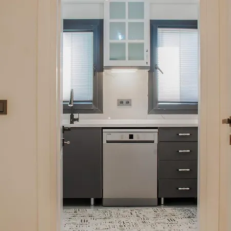 Rengin Stone House Villa