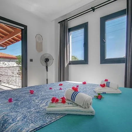 Villa Rengin Stone House