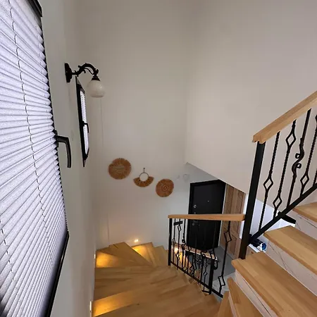 Rengin Stone House Villa *