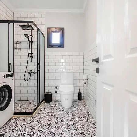 Rengin Stone House Villa