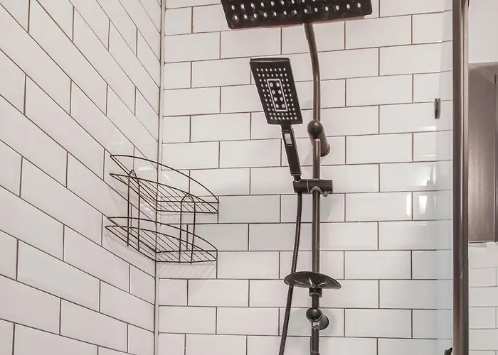 Rengin Stone House Датча