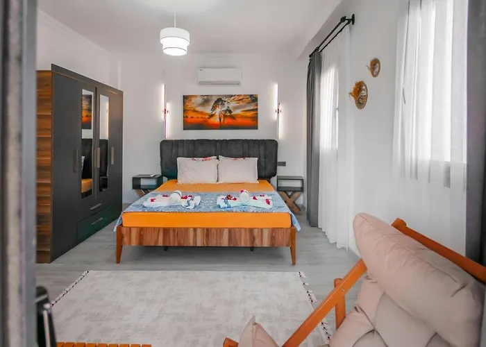 Rengin Stone House *